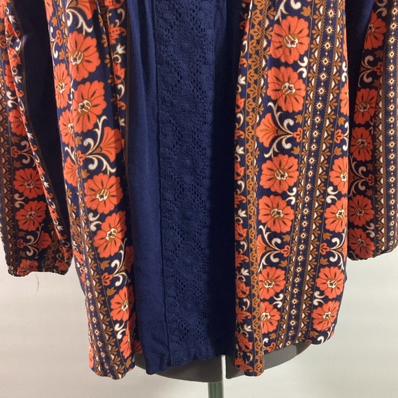 Matilda Jane Top/Blouse Women Size S Orange Floral w Navy inserts Elastic Sleeve - Picture 3 of 10